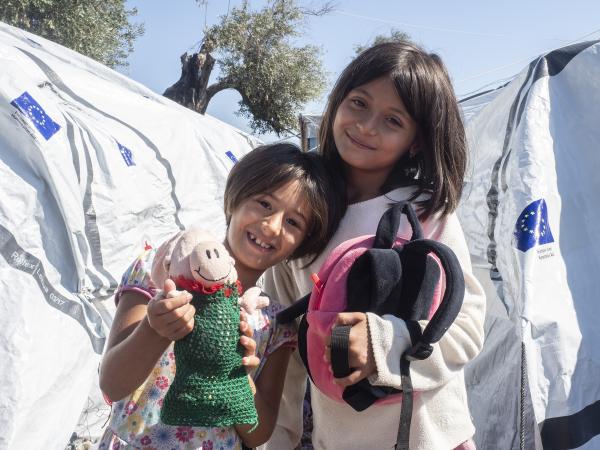  children in a migrant camp